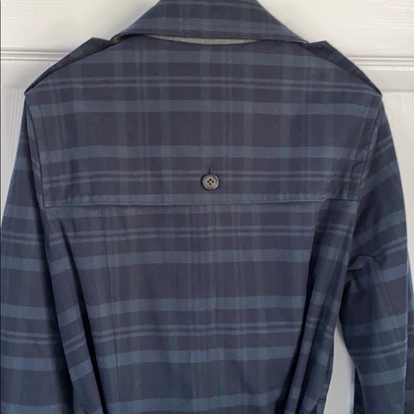 Banana Republic plaid trench coat - Picture 6 of 7